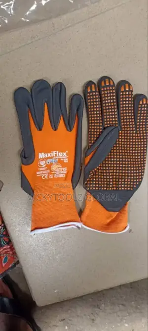 Maxiflex Dotted Handgloves