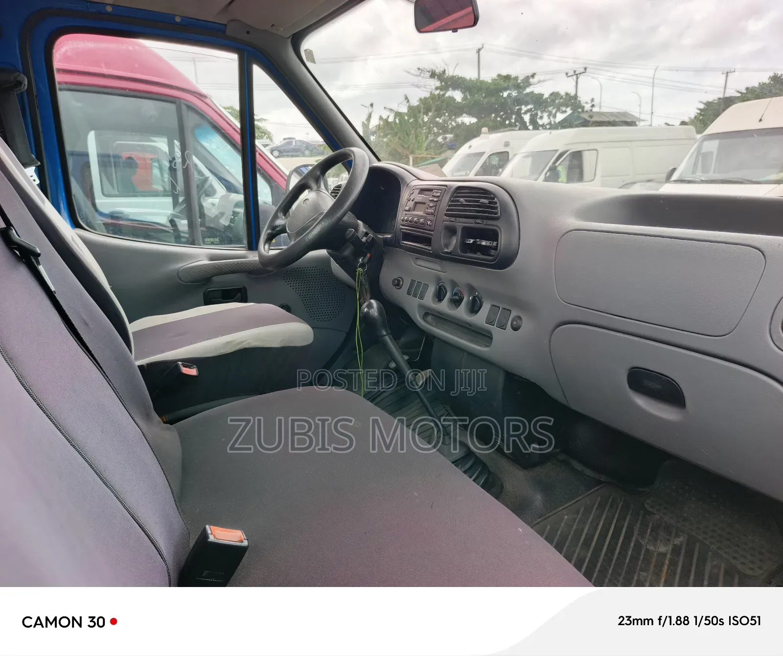 Ford Transit 2004 Blue
