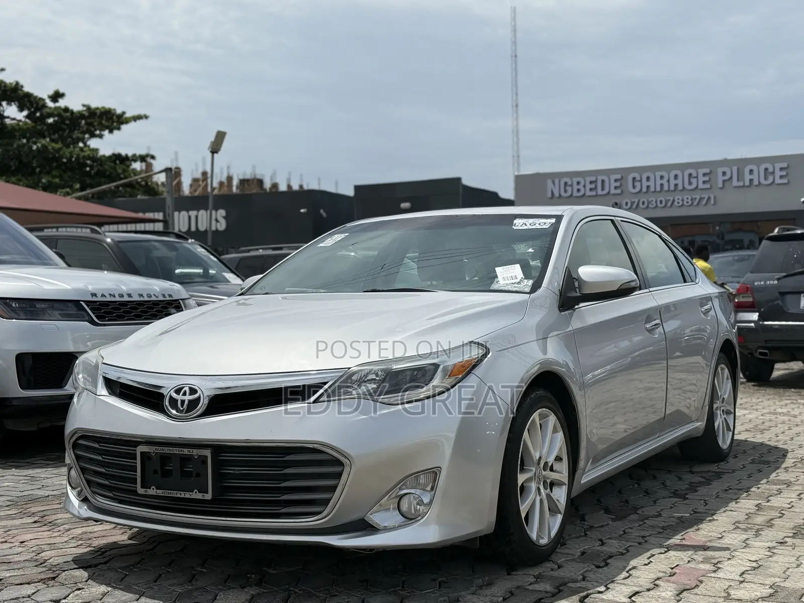Toyota Avalon XLE Sedar FWD (3.5L 6cyl 6A) 2013 Silver