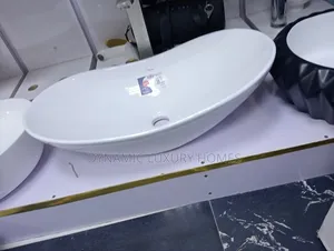 Quality White Countertop Wash Hand Basin