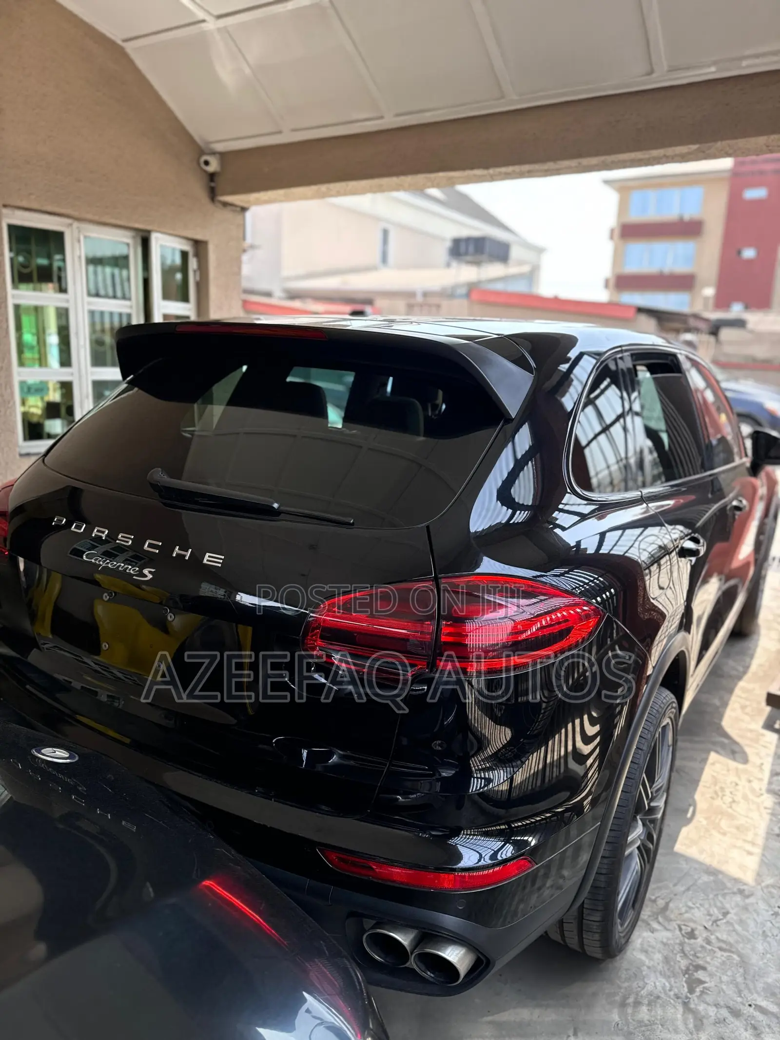 Porsche Cayenne S AWD 2016 Black