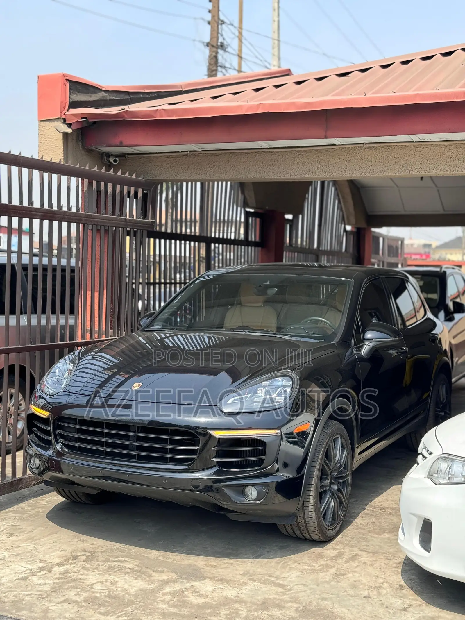 Porsche Cayenne S AWD 2016 Black
