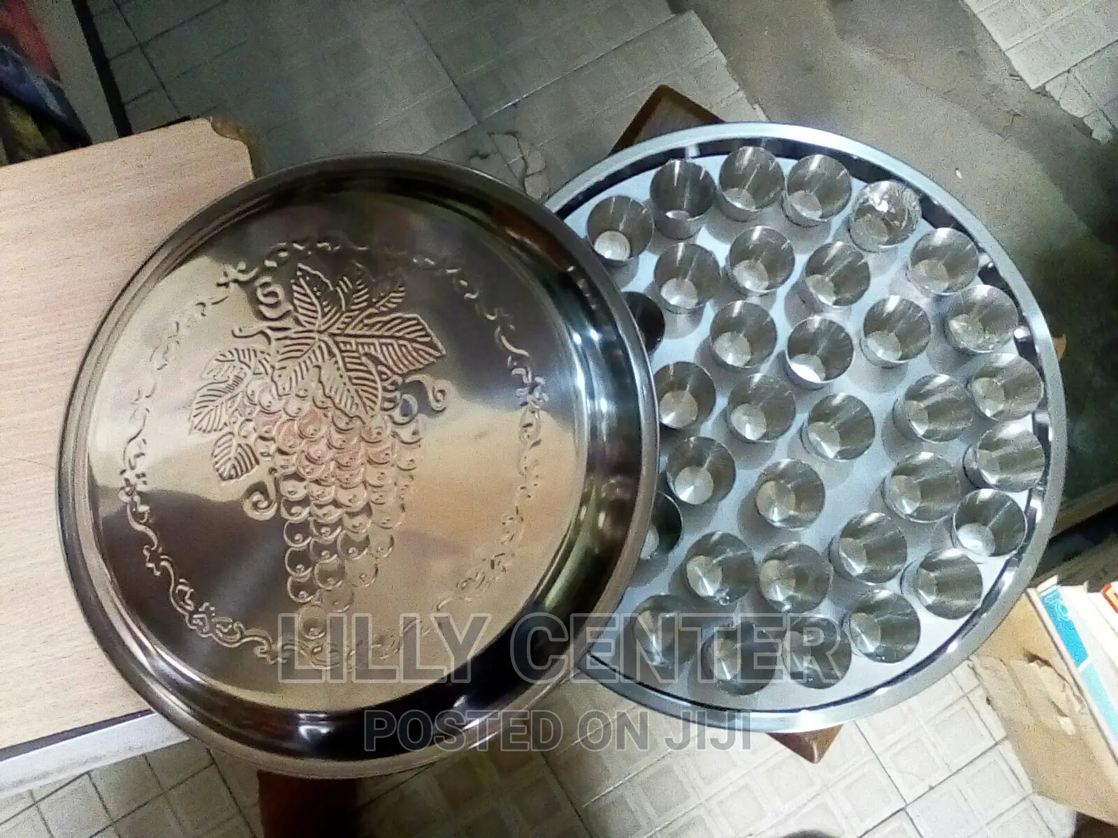 Stainless Communion Tray With Steel Cups