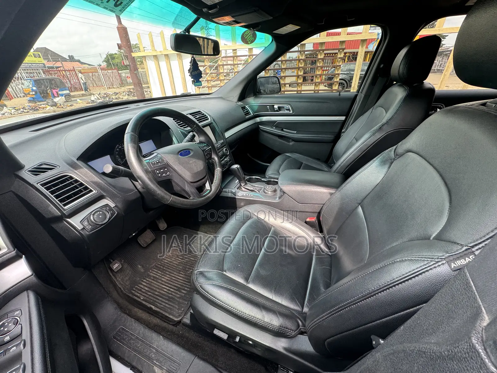 Ford Explorer 2016 White