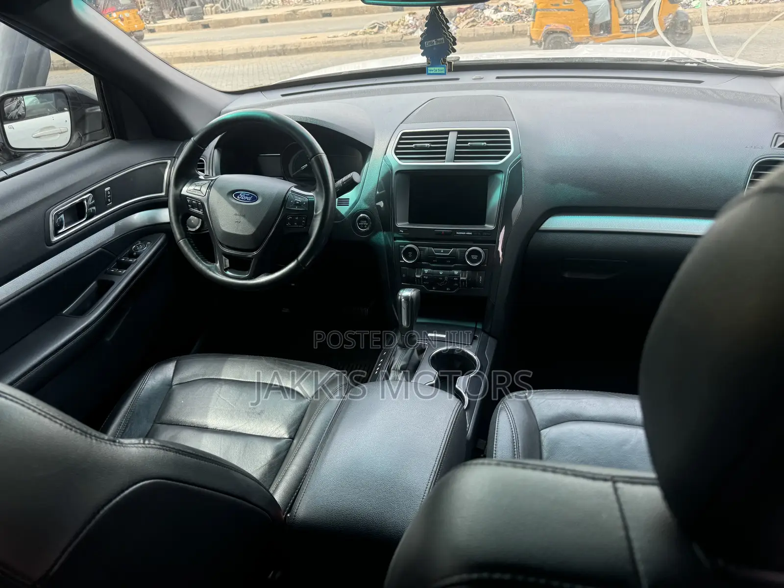 Ford Explorer 2016 White