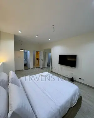2-Bedroom Luxury Waterfront Apartment With Pool.