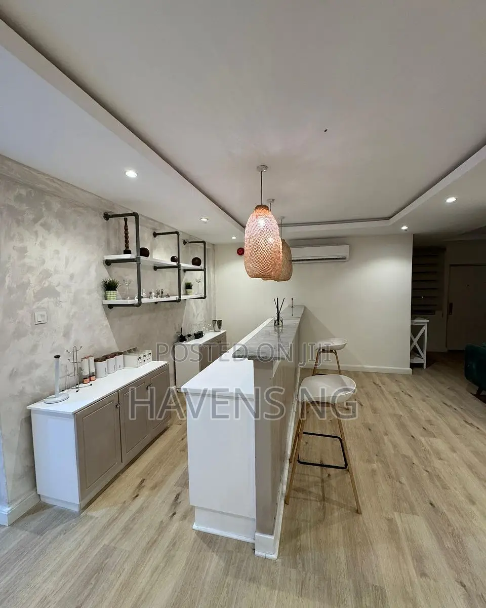 2-Bedroom Luxury Waterfront Apartment With Pool.