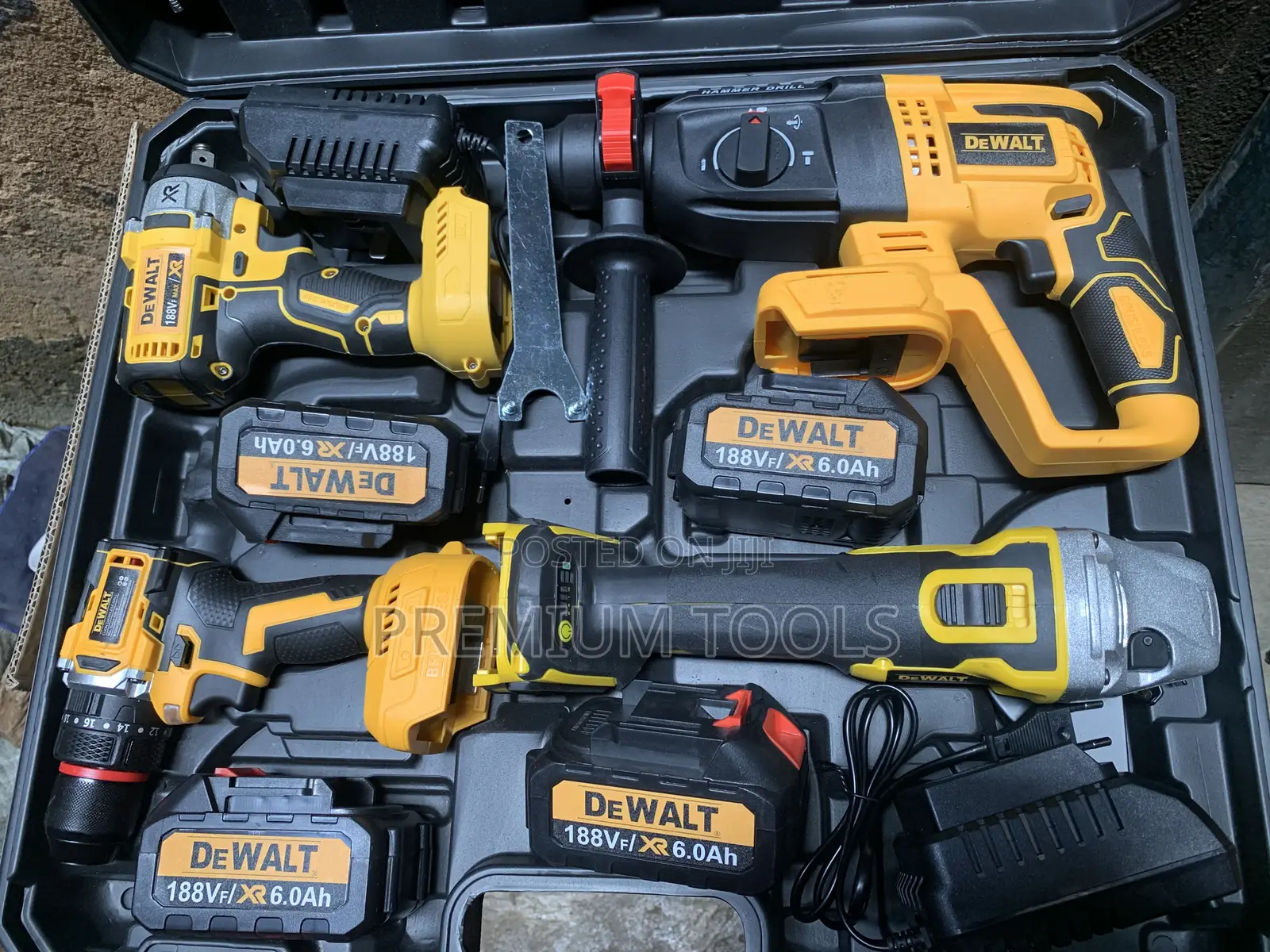 Dewalt 118v 4in1 Combo Tools Box