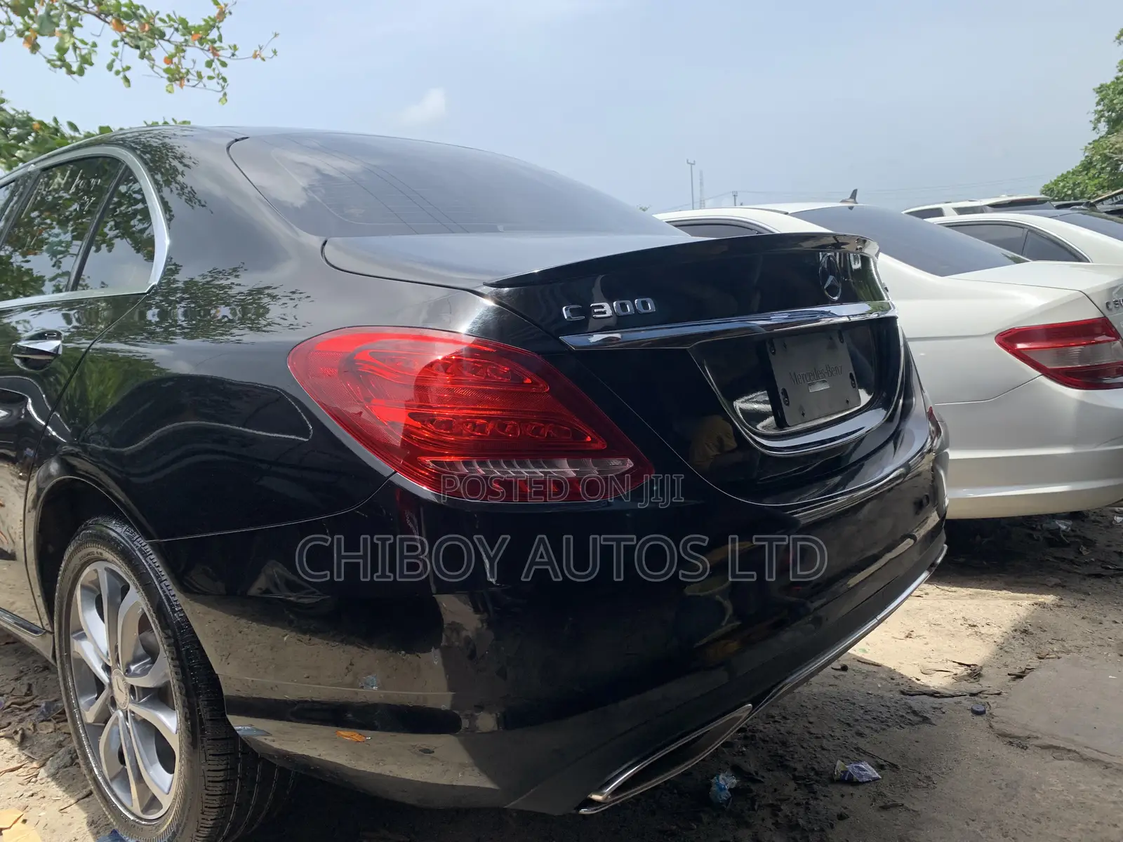 Mercedes-Benz C300 2017 Black