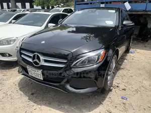 Mercedes-Benz C300 2017 Black