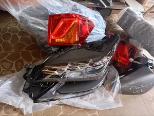 Set Headlight Gs350 2015-3018