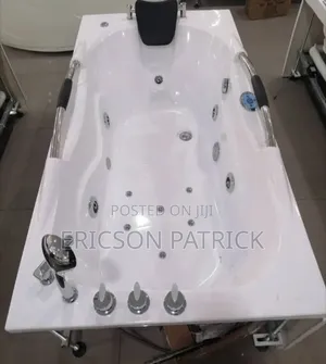 Luxury Jacuzzi Bath 