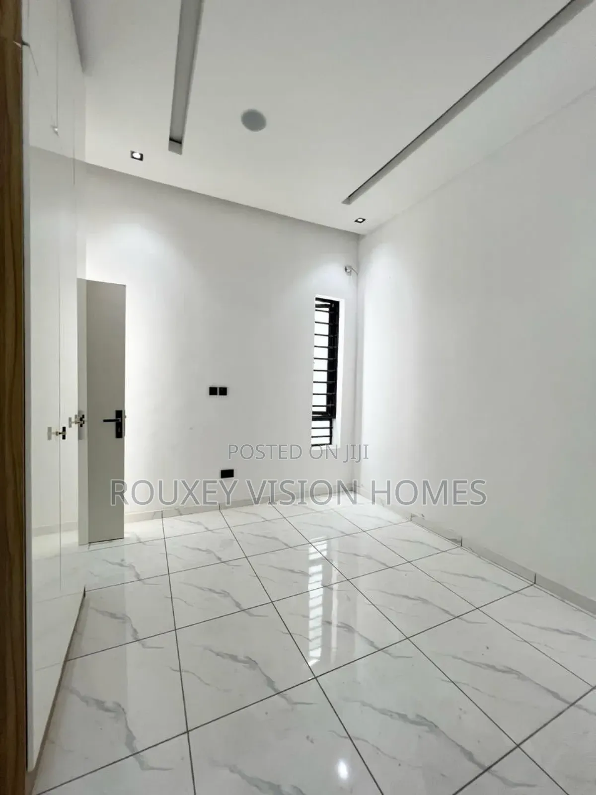5bdrm Duplex in Ajah for sale