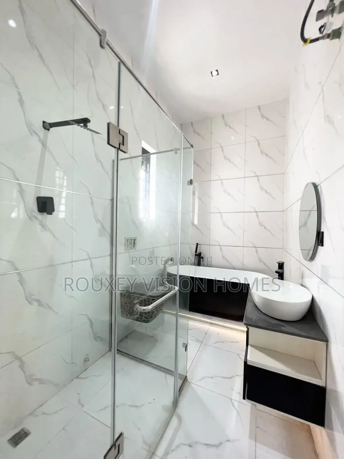 5bdrm Duplex in Ajah for sale