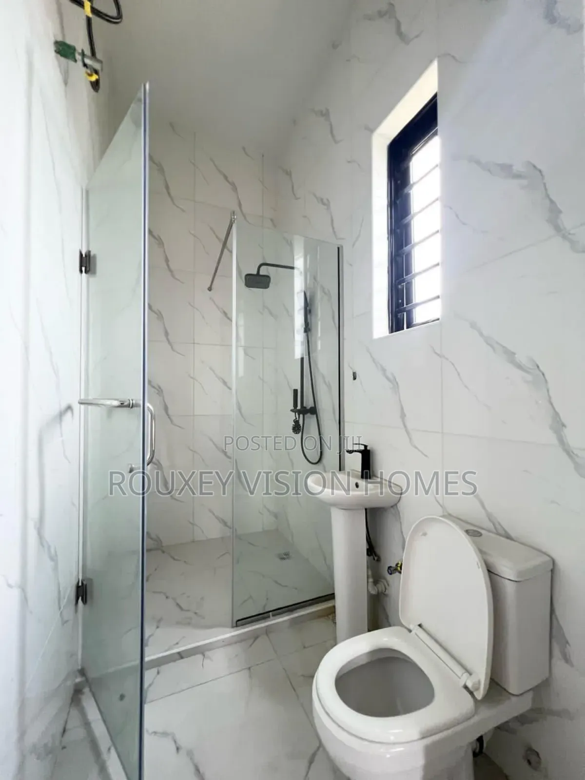 5bdrm Duplex in Ajah for sale