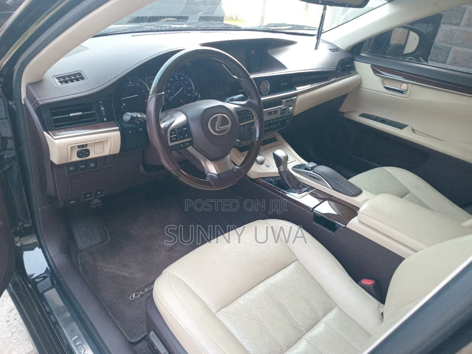 Lexus ES 2016 Black