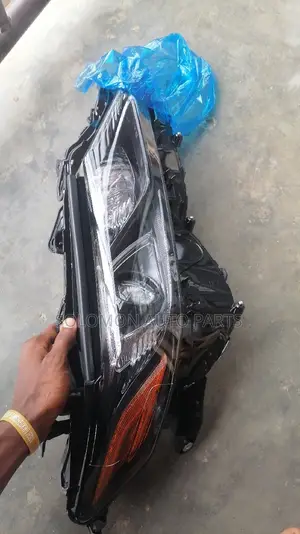 Headlamp Camry 2018 Passenger Side Available