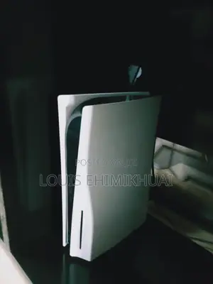 Photo - Ps5 Standard Edition