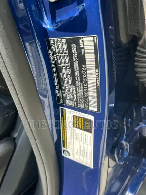 Mercedes-Benz GLC-Class 2019 Blue
