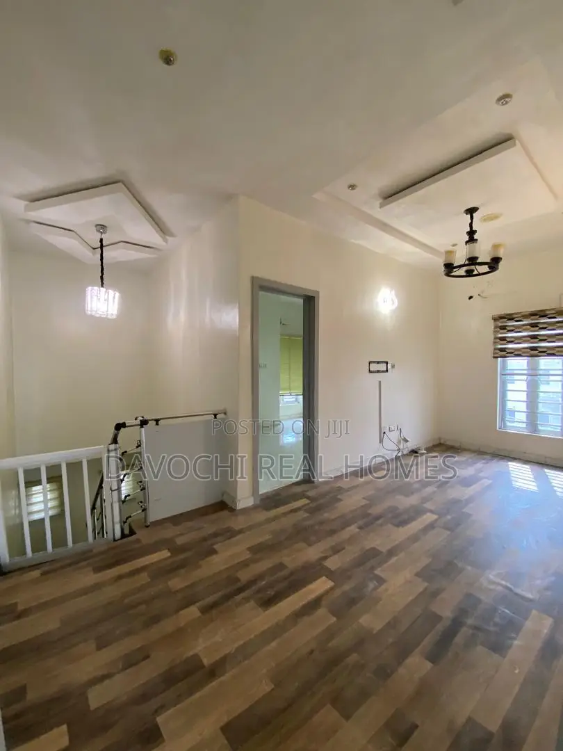 4bdrm Duplex in 2Nd Toll Gate, Lekki, Chevron for rent