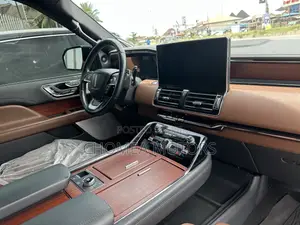 New Lincoln Navigator 2023 Black