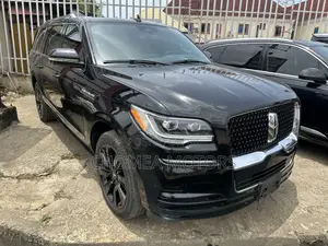 New Lincoln Navigator 2023 Black
