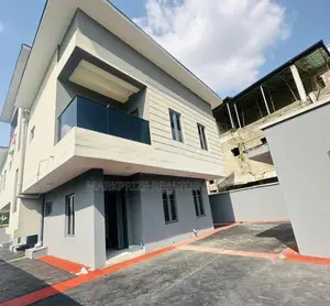 5bdrm Duplex in Magodo Phase 2 Lagos for sale