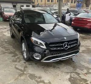 Mercedes-Benz GLA 250 2018 Black