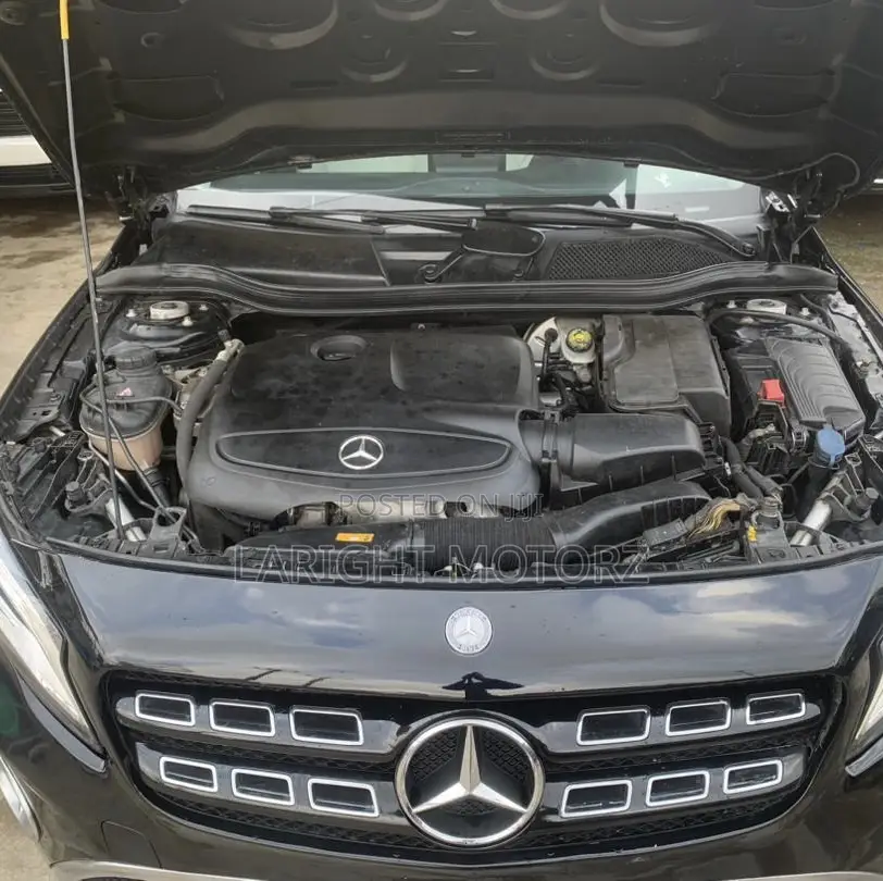 Mercedes-Benz GLA 250 2018 Black