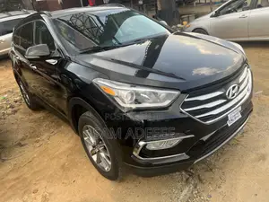 Hyundai Santa Fe Limited Ultimate AWD 2018 Black