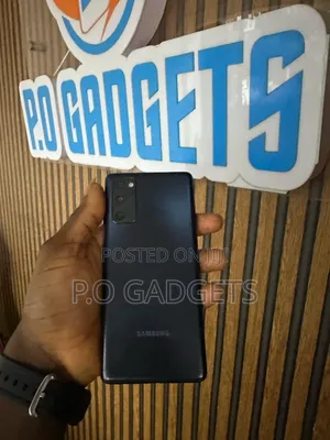 Samsung Galaxy S20 FE 128 GB Blue