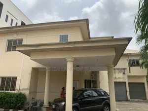 5bdrm Duplex in Ikoyi for sale