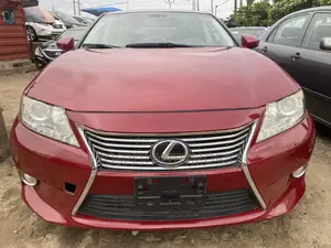 Lexus ES 350 FWD 2013 Red