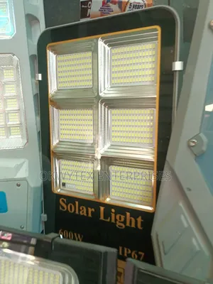 600watts Indoor and Outdoor Light With Separate Panel
