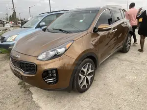 Kia Sportage SX 4dr SUV (2.0L 4cyl Turbo 6A) 2017 Gold