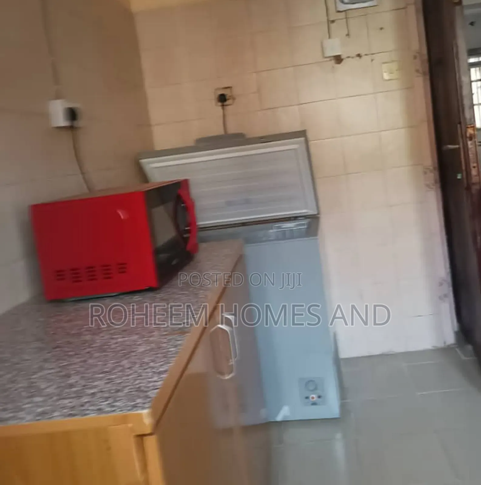 3bdrm Block of Flats in Secured Estate, Abesan for sale