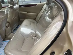 Lexus ES 330 Sedan 2004 Gold