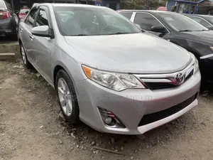 Toyota Camry LE 4dr Sedan (2.5L 4cyl 6A) 2012 Silver