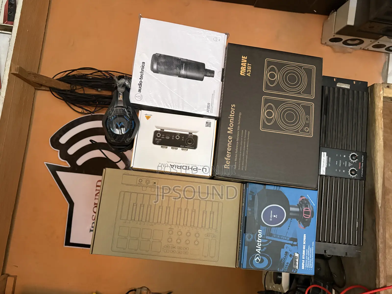 Behringer Complete Studio Bundle