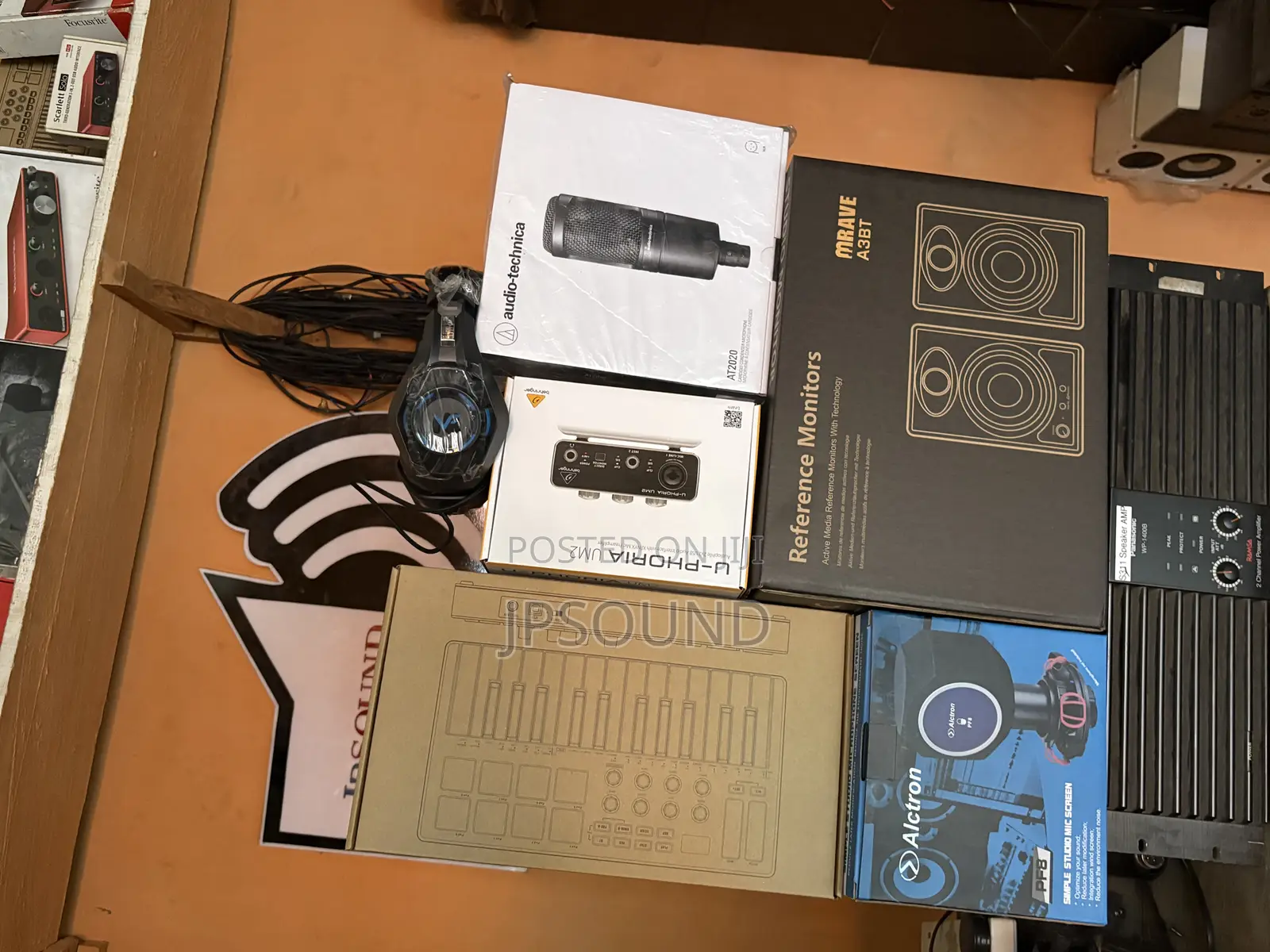 Behringer Complete Studio Bundle