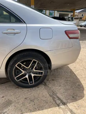 Toyota Camry XLE V6 4dr Sedan (3.5L 6cyl 6AM) 2008 Silver