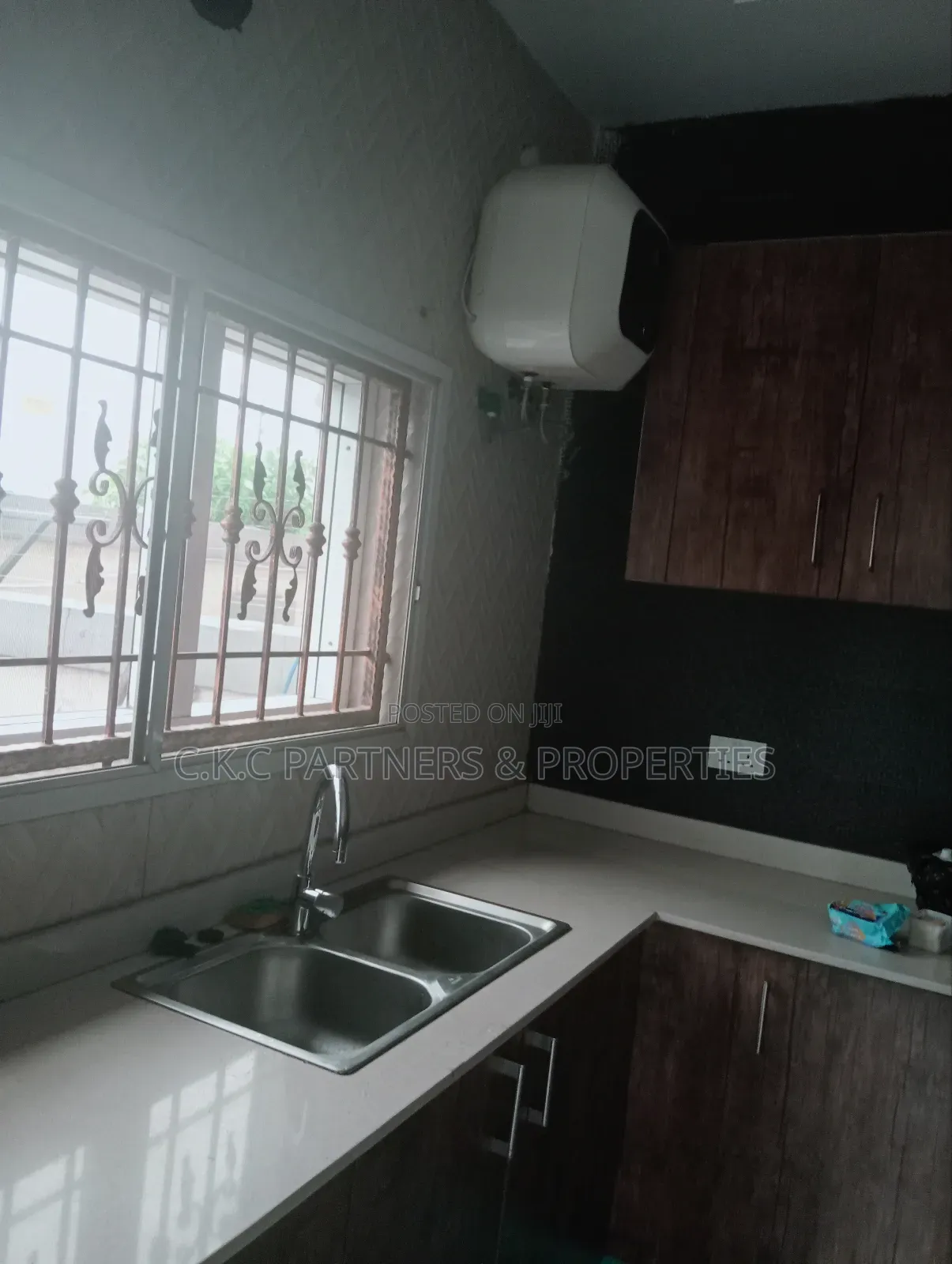 A 3 Bedrm 4rent in Naf Harmony Estate Ph Federal Light