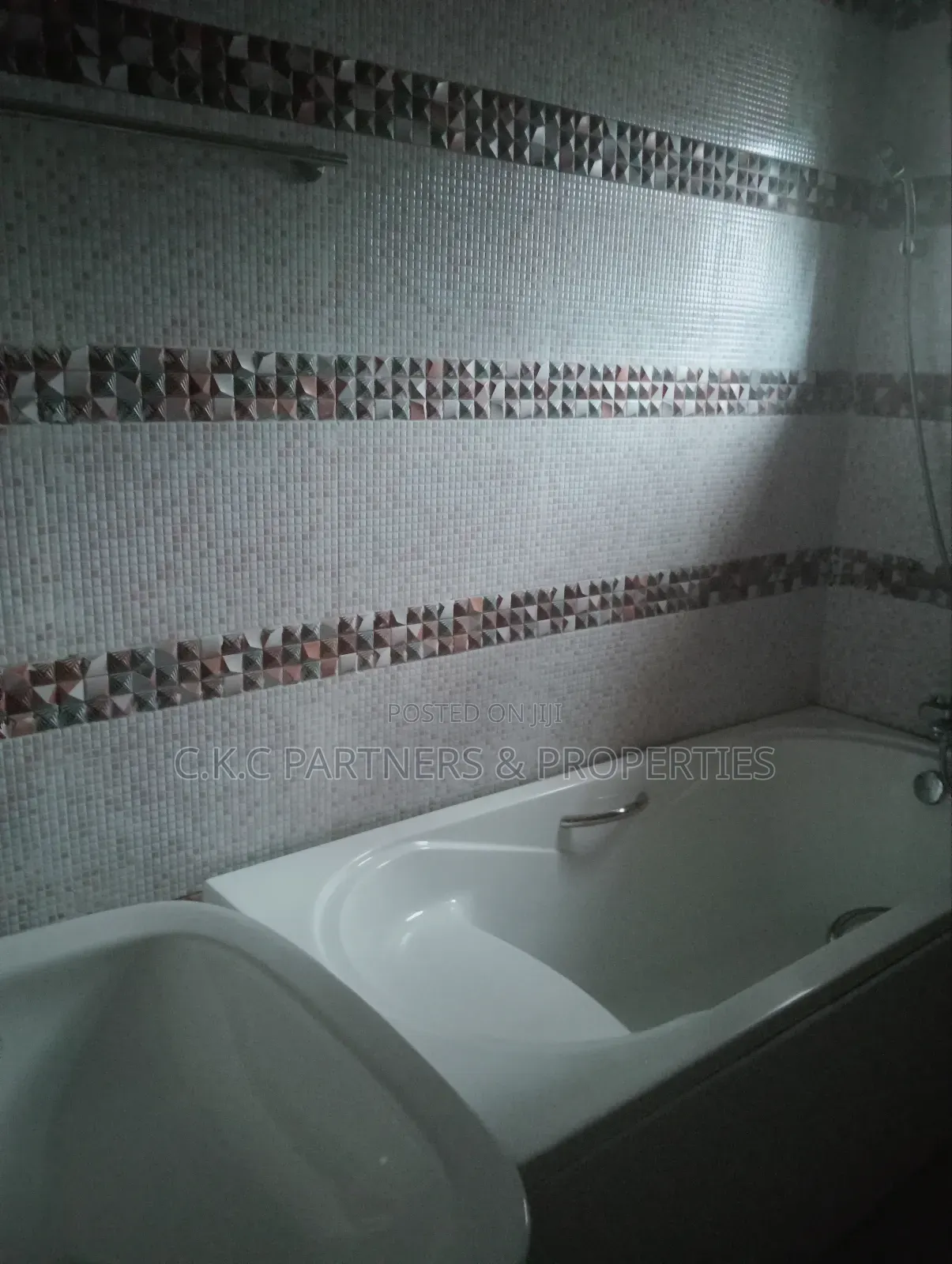 A 3 Bedrm 4rent in Naf Harmony Estate Ph Federal Light