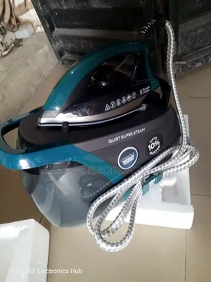 Russell Hobbs Industrial Steam Iron