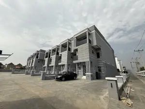 4bdrm Townhouse/Terrace in Durumi for sale