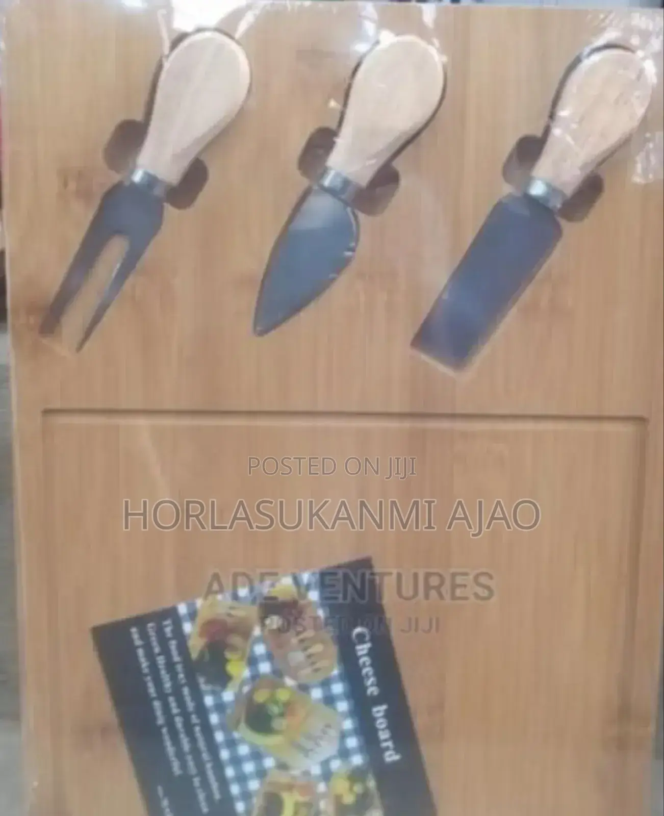 Quality Cutting Board With Knife 