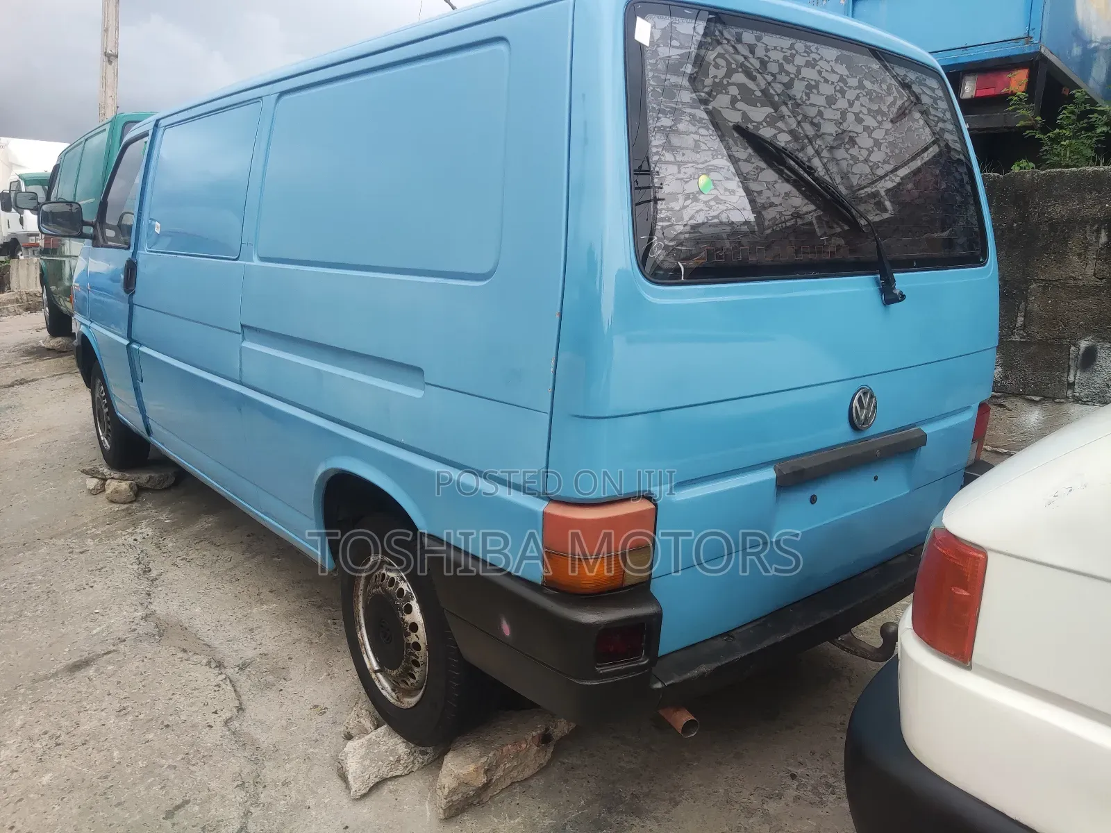 Volkswagen Transporter 2004 Blue