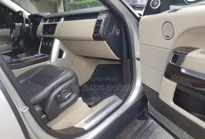 Land Rover Range Rover Sport HSE 4x4 (3.0L 6cyl 8A) 2014 Gold
