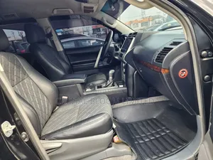 Toyota Land Cruiser Prado 2.7 i 2012 Black