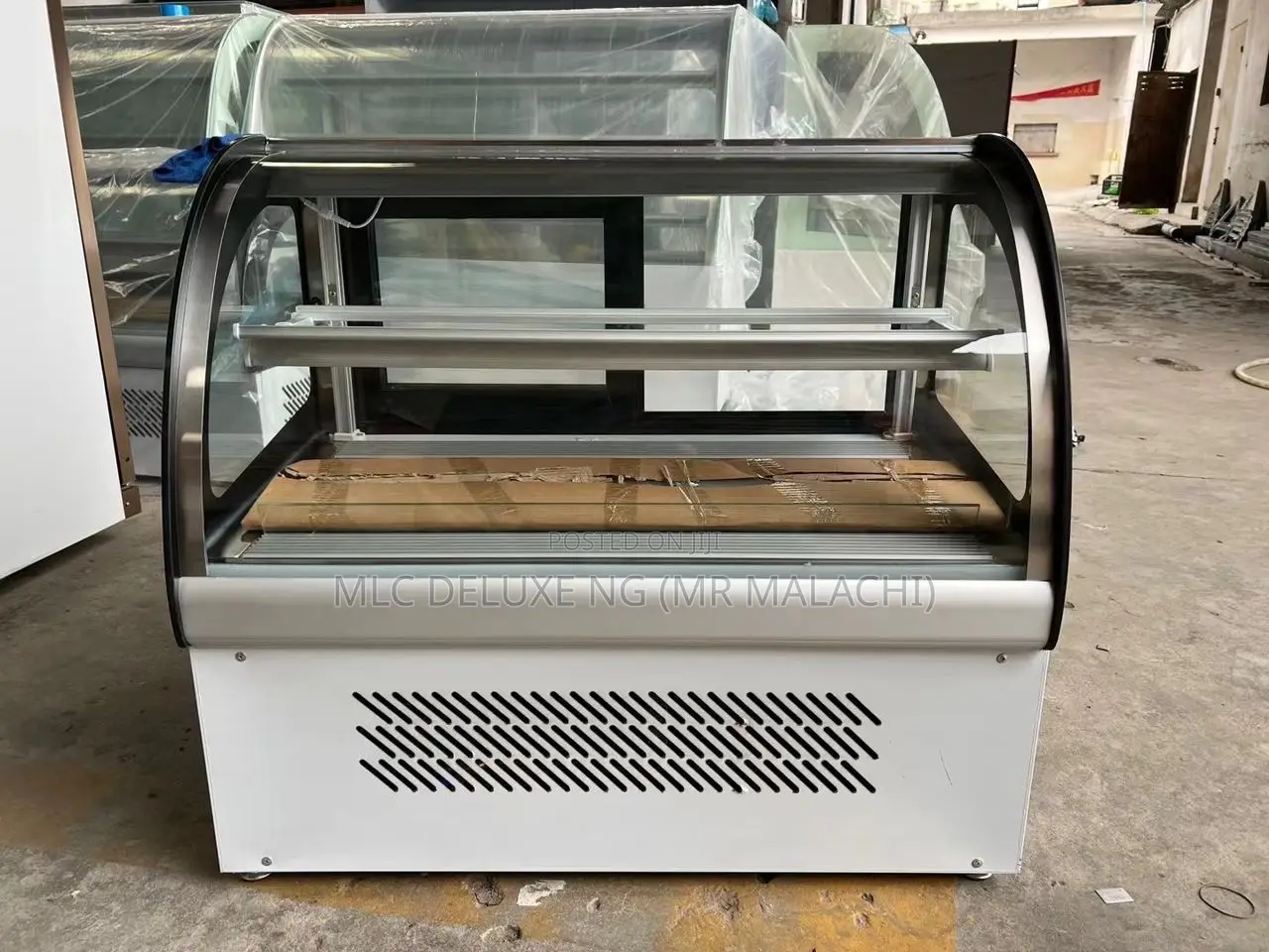 3ft Commercial Cake Display Chiller (Table Top Type) 2layers